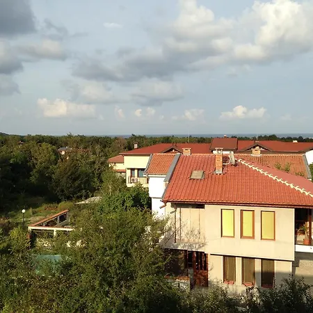 Zapovedni Rai بيت ضيافة