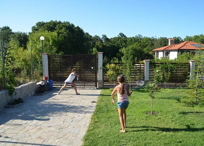 Guest house Zapovedni Rai Primorsko