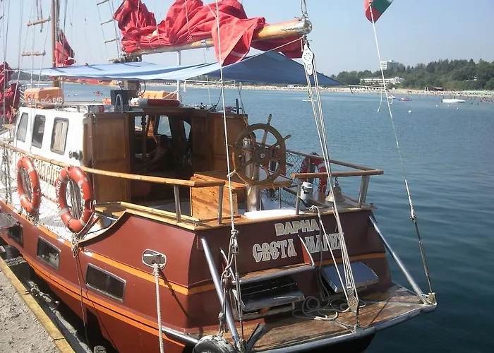 Guest house Zapovedni Rai 4*