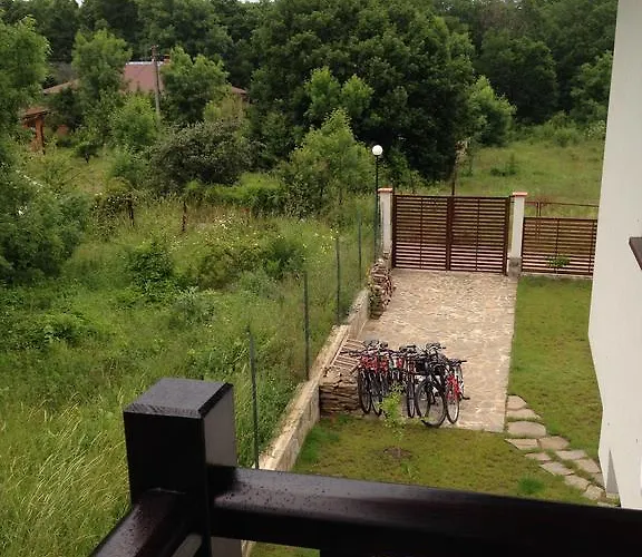 Zapovedni Rai Guest house 4*